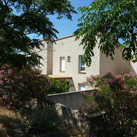 Holiday home Rouvenac